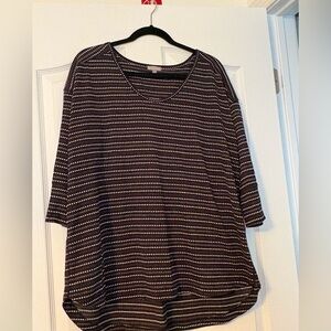 Talbots Black, Gray & White Striped Dotted V-Neck Tunic.  Plus Size 2X.